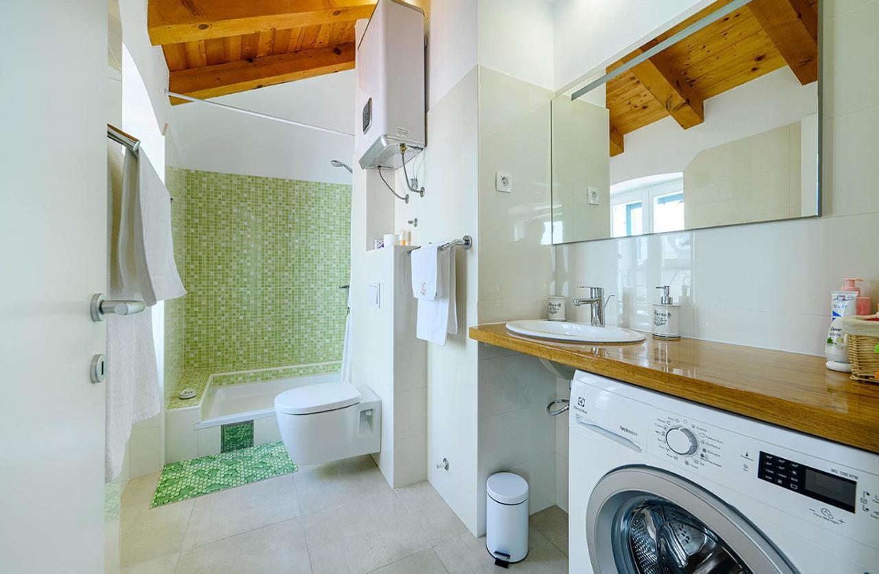 Apartments Festum Шибеник Екстер'єр фото